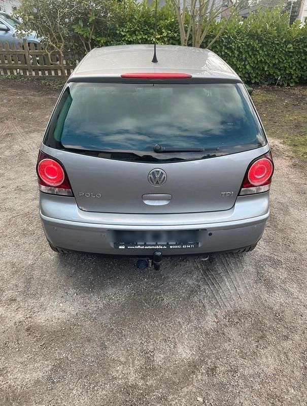 Gebraucht VW Polo 80 PS (58 kW) 2008 Grau Kleinwagen