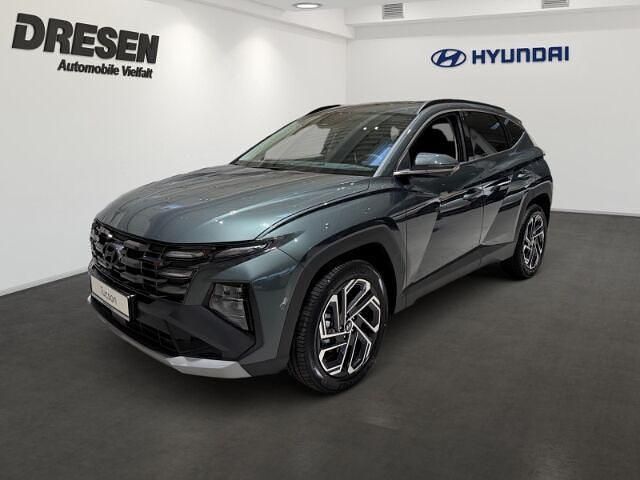 Gruen Gebraucht 2024 Hyundai Tucson Prime SUV | 43.700 € (Teuer) - Bild 1/2