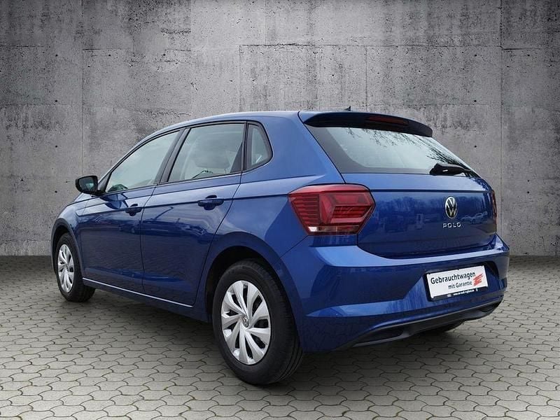 Gebraucht VW Polo Comfortline 80 PS (58 kW) 2021 Blau Limousine