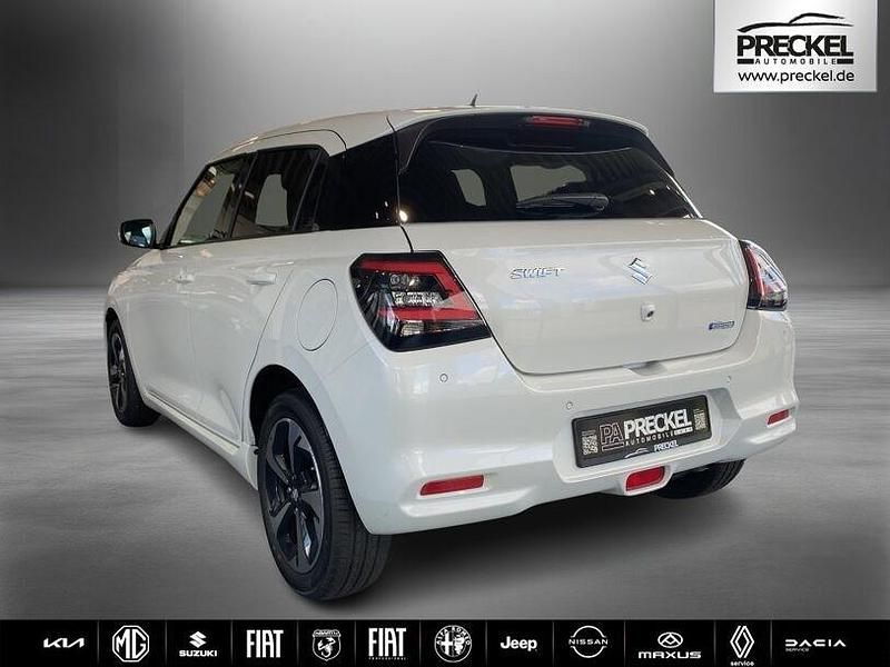 Neu Suzuki Swift Comfort+ 83 PS (61 kW) 2025 Weiß Kleinwagen