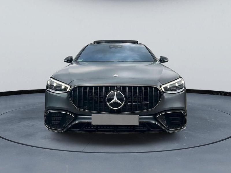 Grau Gebraucht 2024 Mercedes S63 AMG AMG Limousine | 129.900 € - Bild 1/4