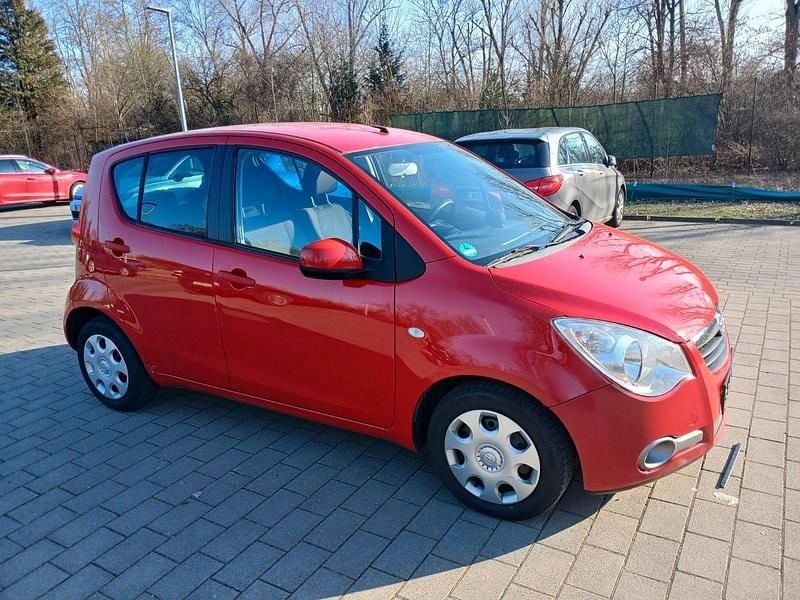 Second-hand Opel Agila 86 CP (63 kW) 2009 Roșu Hatchback