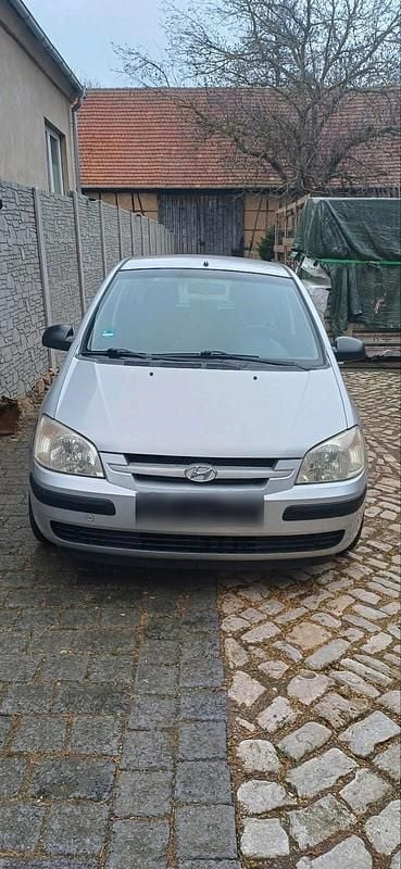 Gebraucht Hyundai Getz 63 PS (46 kW) 2004 Silber Kleinwagen