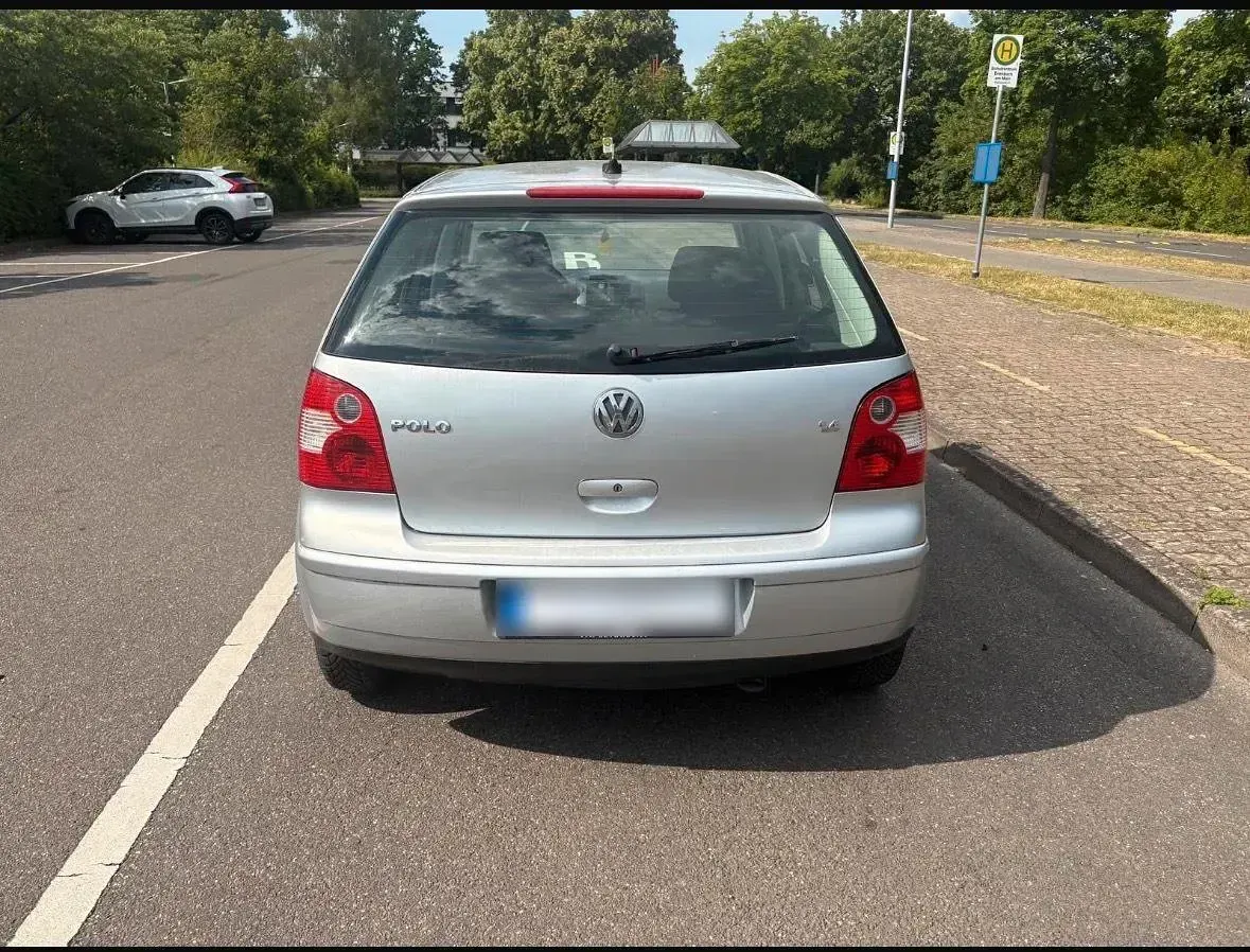 Gebraucht VW Polo 75 PS (55 kW) 2001 Grau Kleinwagen