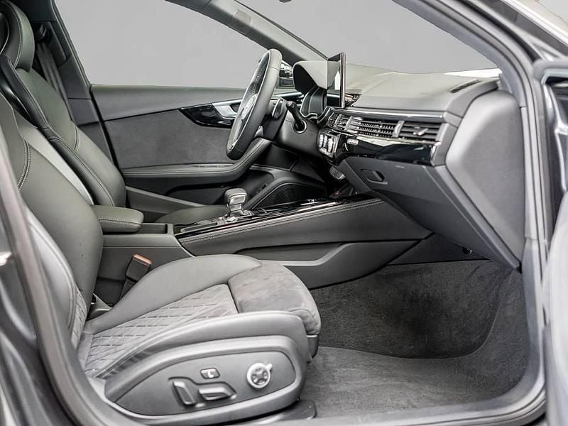 Gebraucht Audi RS4 450 PS (330 kW) 2024 Grau Kombi