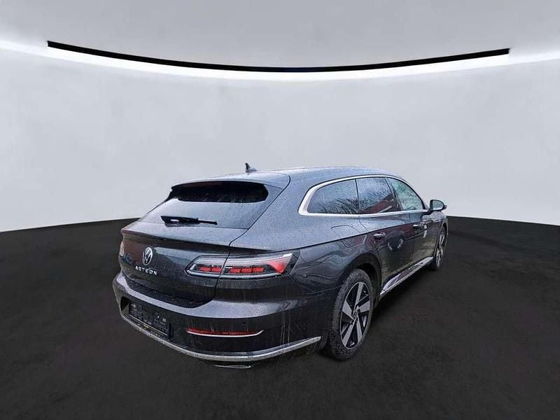 Gebraucht VW Arteon Elegance 150 PS (110 kW) 2022 Mangangrau metallic Kombi