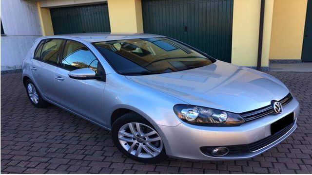 Silber metallic Gebraucht 2010 VW Golf VI Highline Limousine | 9.100 € (Teuer) - Bild 1/4