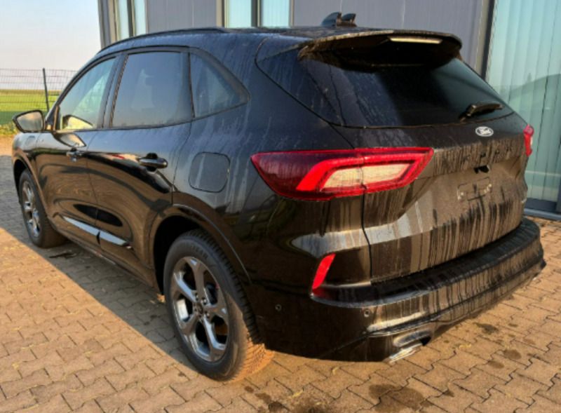 Schwarz Gebraucht 2021 Ford Kuga ST-Line X SUV | 27.900 € (Teuer) - Bild 1/1