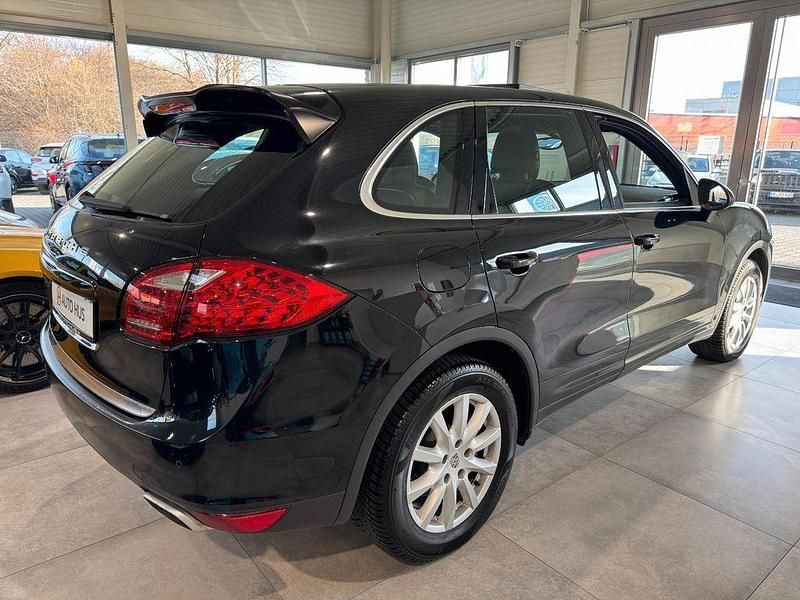 Gebraucht Porsche Cayenne 245 PS (180 kW) 2012 Schwarz SUV