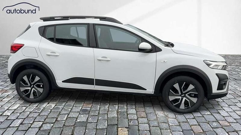 Neu Dacia Sandero Expression 91 PS (66 kW) 2025 Arktisweiss SUV