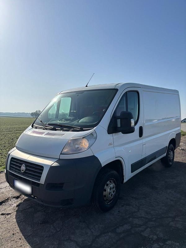 Gebraucht Fiat Ducato 115 PS (84 kW) 2012 Weiß Van