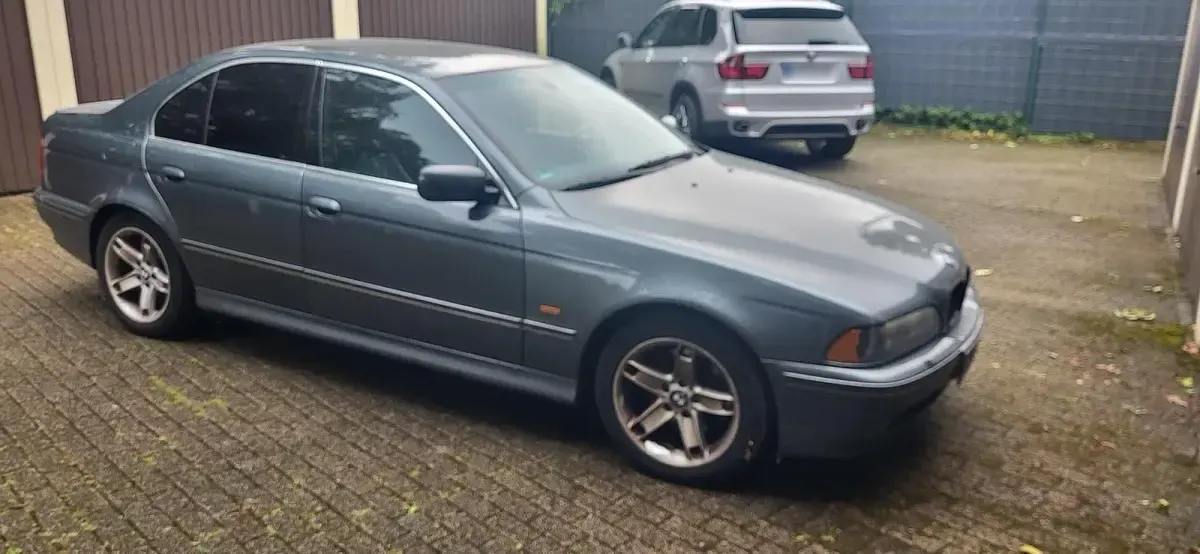 Gebraucht BMW 530 193 PS (141 kW) 2002 Limousine