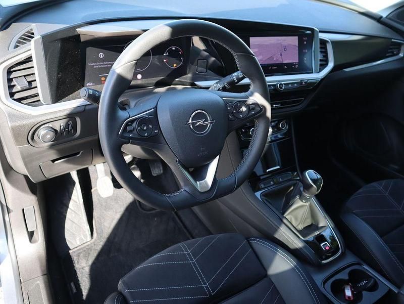 Second-hand Opel Grandland X 131 CP (96 kW) 2023 Gri SUV