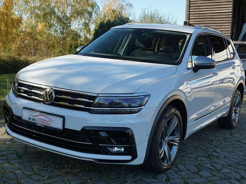 Pure white Gebraucht 2020 VW Tiguan Allspace United SUV | 27.390 € (Guter Preis) - Bild 1/4
