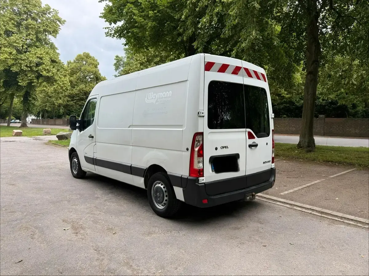 Gebraucht Opel Movano 125 PS (91 kW) 2014 Weiß Van / Kleinbus