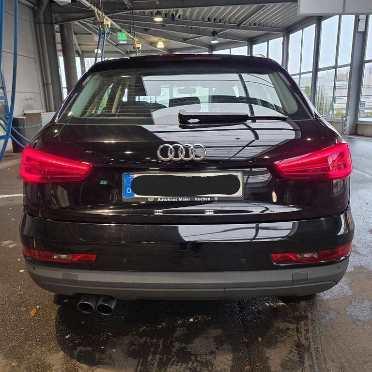 Gebraucht Audi Q3 Sport 150 PS (110 kW) 2016 Schwarz SUV