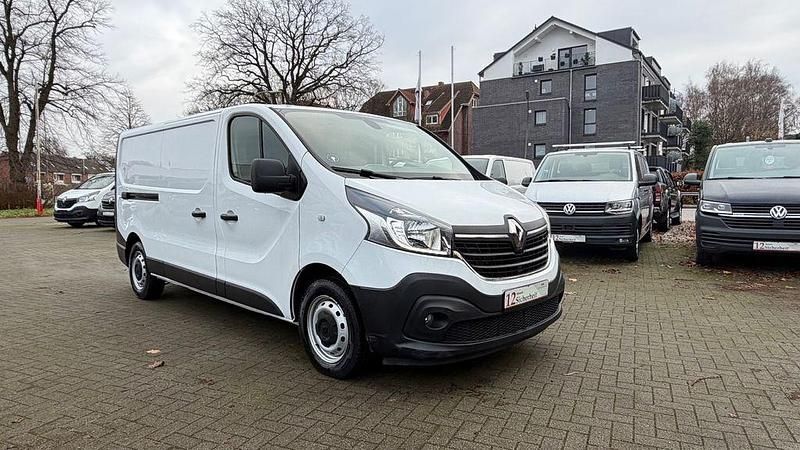 Gebraucht Renault Trafic Komfort 120 PS (88 kW) 2021 Gletscherweiss Van / Kleinbus