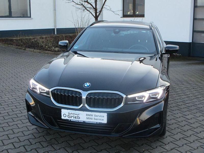 Gebraucht BMW 318 150 PS (110 kW) 2024 Schwarz Kombi