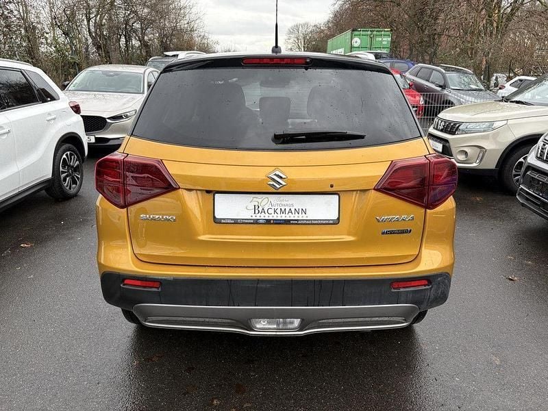 Gebraucht Suzuki Vitara Comfort 129 PS (94 kW) 2022 Orange SUV