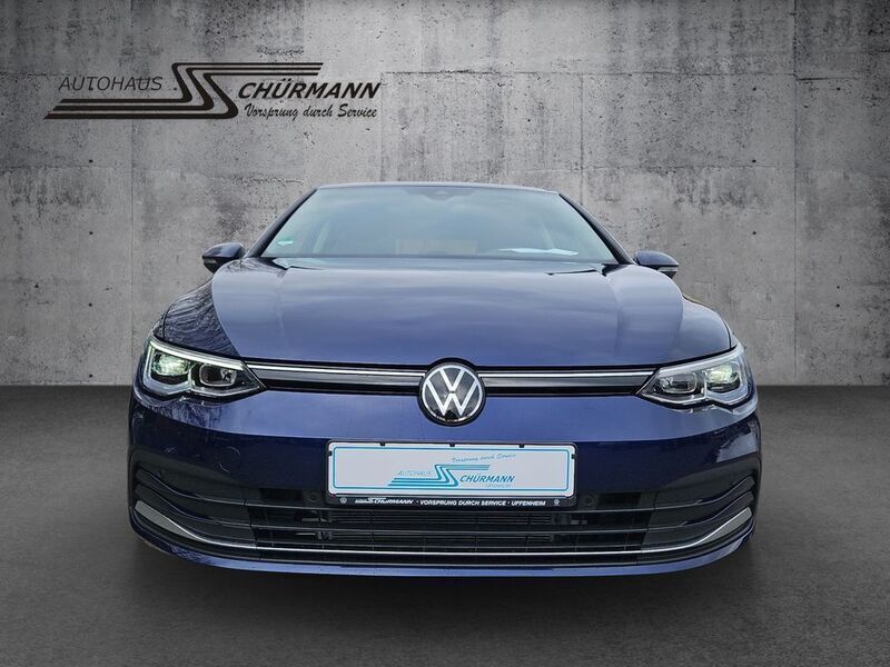 Gebraucht VW Golf VIII Move 150 PS (110 kW) 2024 Blau Limousine