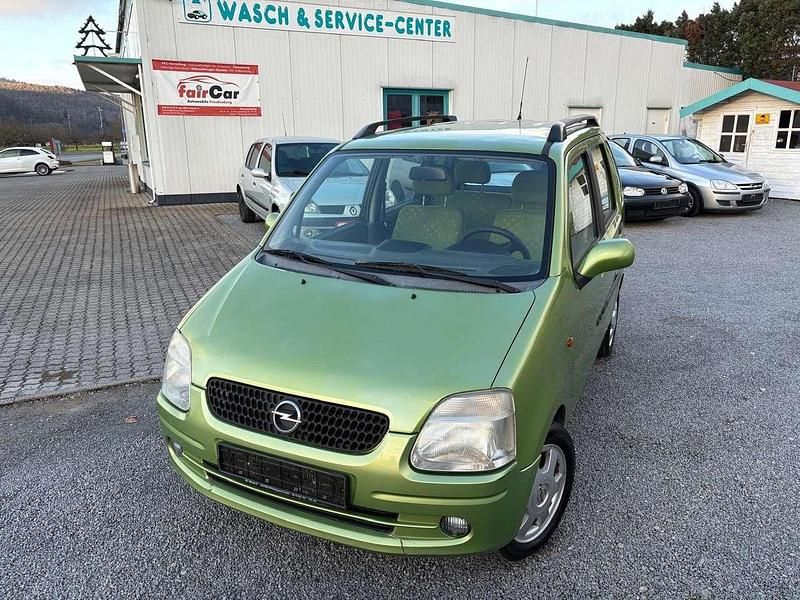 Grün Gebraucht 2001 Opel Agila Color Edition Kombi | 799 € (Guter Preis) - Bild 1/4