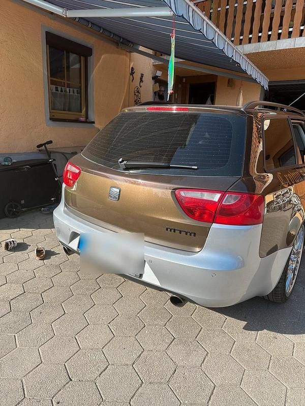 Gebraucht Seat Exeo 120 PS (88 kW) 2011 Braun Kombi