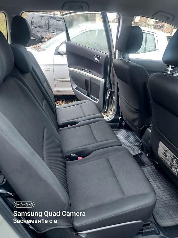 Gebraucht Toyota Corolla Verso Edition 129 PS (94 kW) 2005 Silber Van / Kleinbus