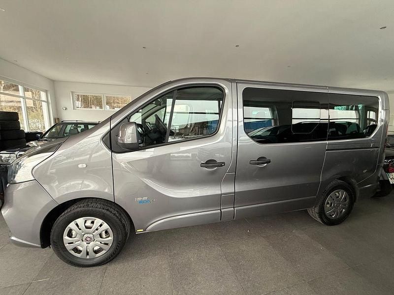Gebraucht Fiat Talento Family 120 PS (88 kW) 2019 Grau Van / Kleinbus