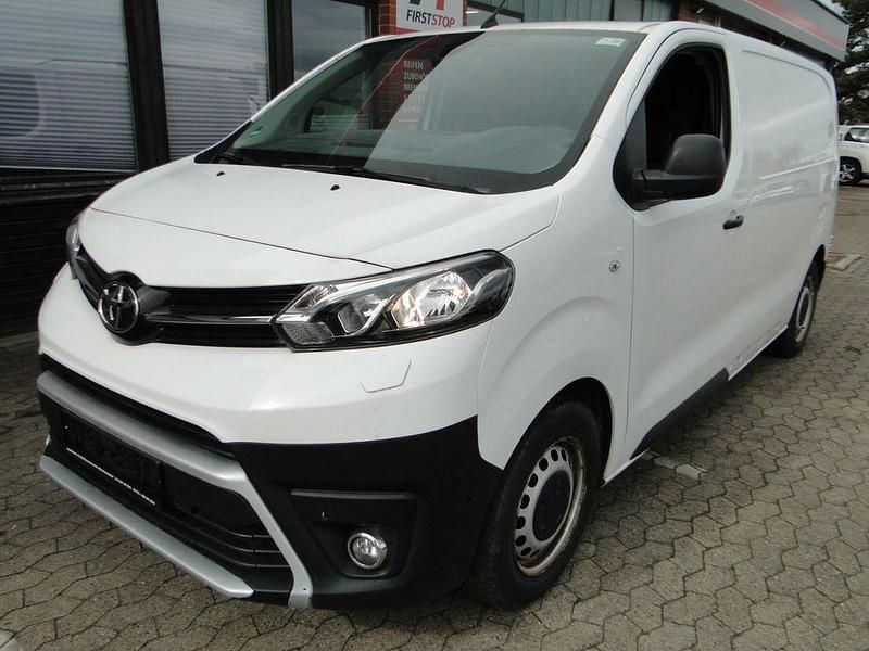 Gebraucht Toyota Proace 120 PS (88 kW) 2019 Weiß Van / Kleinbus