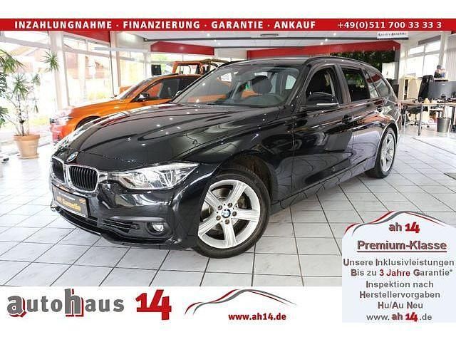 Schwarz Gebraucht 2018 BMW 320 Sport Line Kombi | 16.450 € (Fairer Preis) - Bild 1/3