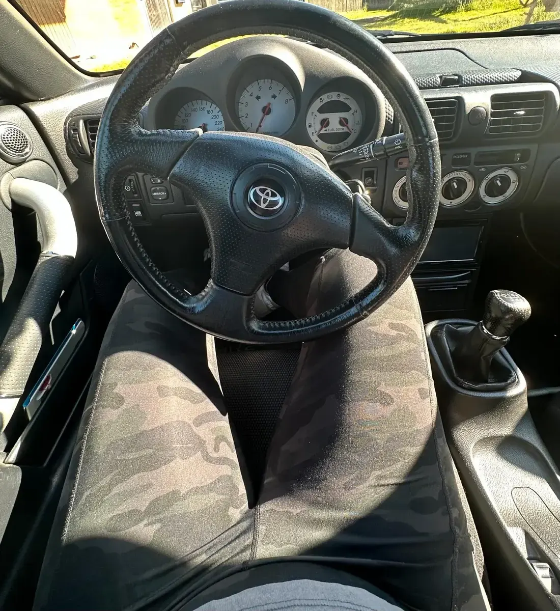 Gebraucht Toyota MR2 140 PS (102 kW) 2003 Grau Cabrio