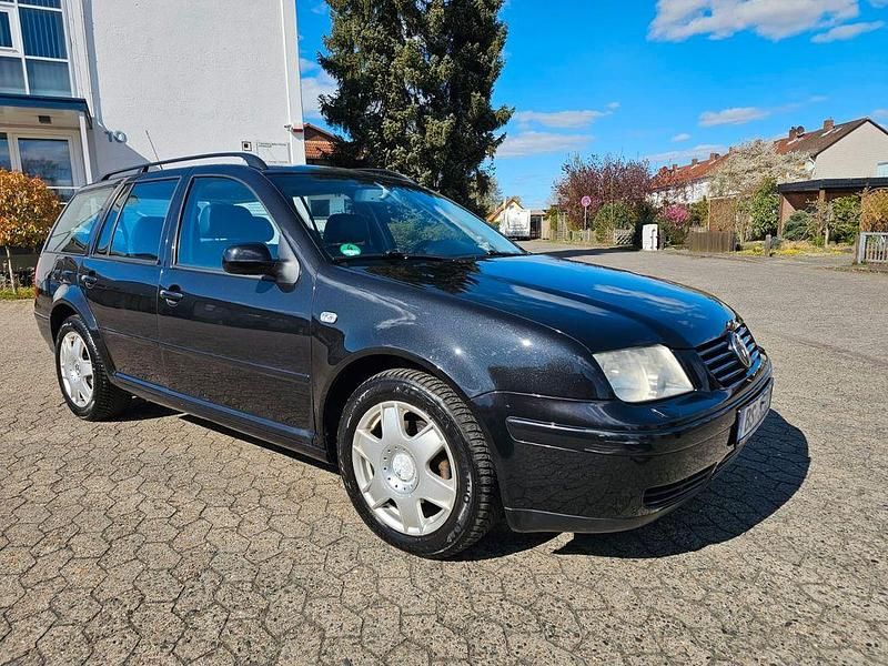 Schwarz Gebraucht 2004 VW Bora Highline Limousine | 1.250 € (Superpreis) - Bild 1/4