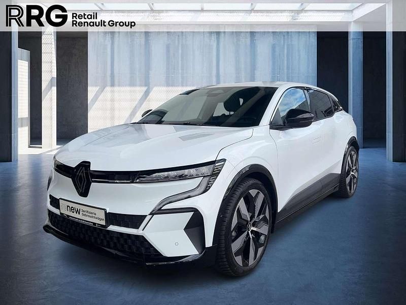 Gletscherweiss Gebraucht 2022 Renault Megane E-Tech Techno Limousine | 21.390 € (Fairer Preis) - Bild 1/3
