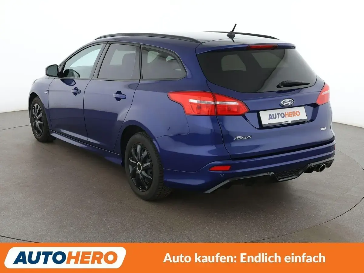 Gebraucht Ford Focus ST-Line 150 PS (110 kW) 2018 Blau Kombi