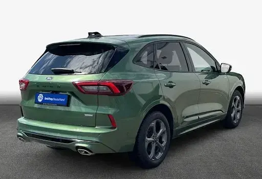 Gebraucht Ford Kuga ST-Line X 180 PS (132 kW) 2025 Grün SUV
