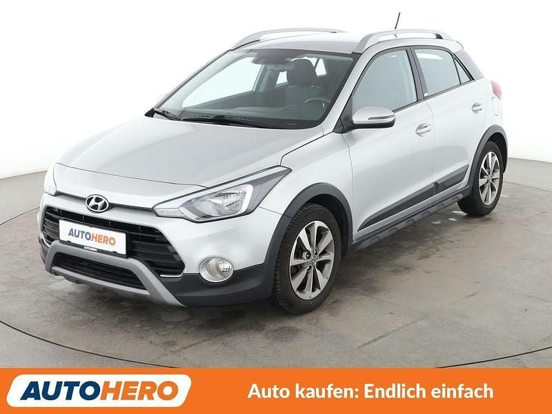 Grau Gebraucht 2020 Hyundai i20 Active Limousine | 12.690 € (Guter Preis) - Bild 1/3