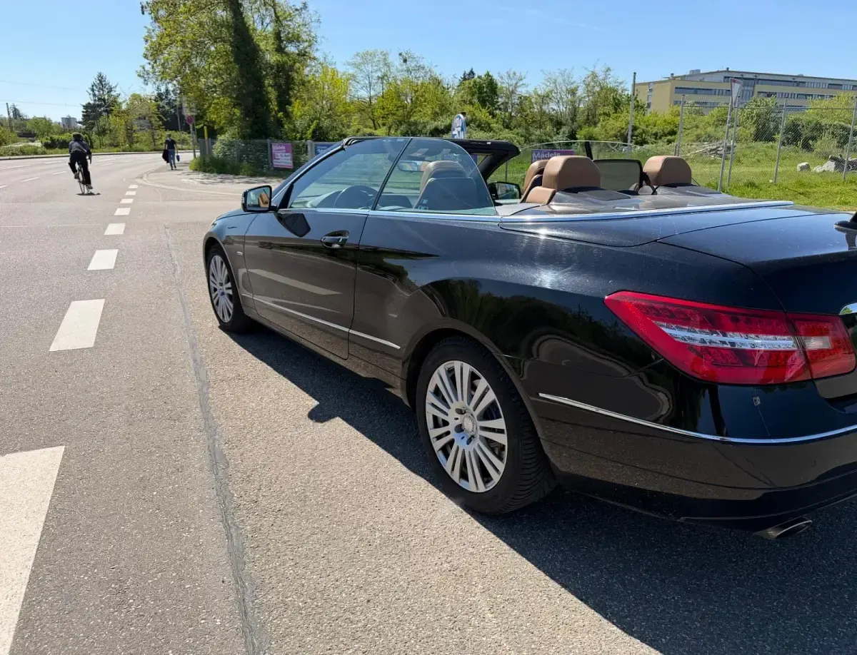 Brugt Mercedes E220 170 HK (125 kW) 2011 Sort Cabriolet