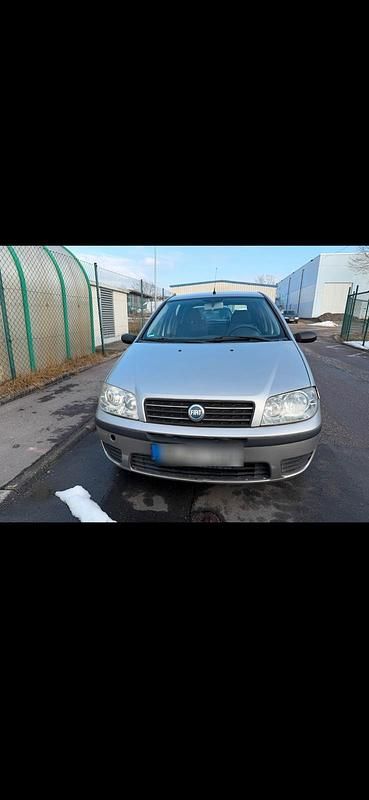 Gebraucht Fiat Punto 60 PS (44 kW) 2004 Silber Kleinwagen