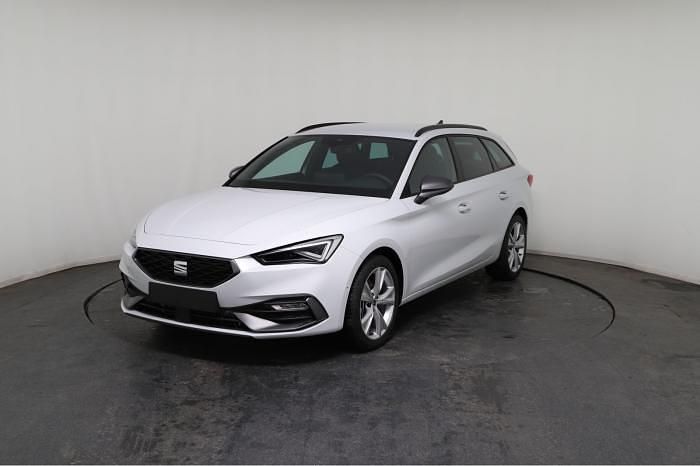 Gebraucht Seat Leon FR 150 PS (110 kW) 2024 Grau, magnetgrau s7s7 Kombi