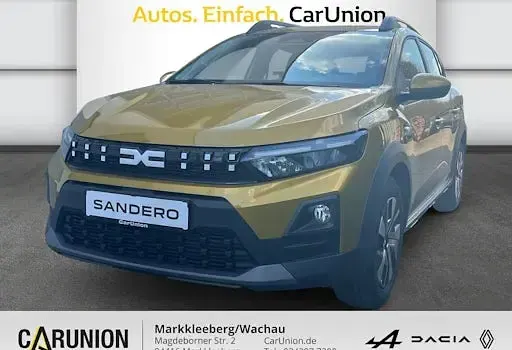 Nowe Dacia Sandero Expression 110 KM (80 kW) 2026 Żółty Sedan/Limuzyna