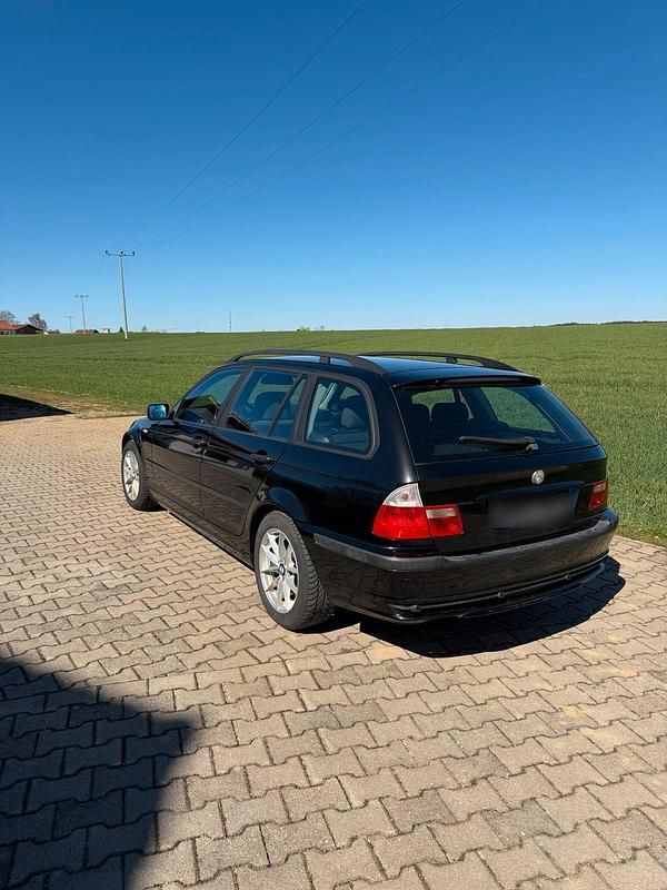 Gebraucht BMW 320 150 PS (110 kW) 2003 Schwarz Kombi
