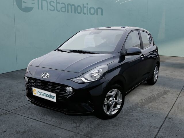 Grau Gebraucht 2023 Hyundai i10 Trend Kleinwagen | 15.050 € (Fairer Preis) - Bild 1/2