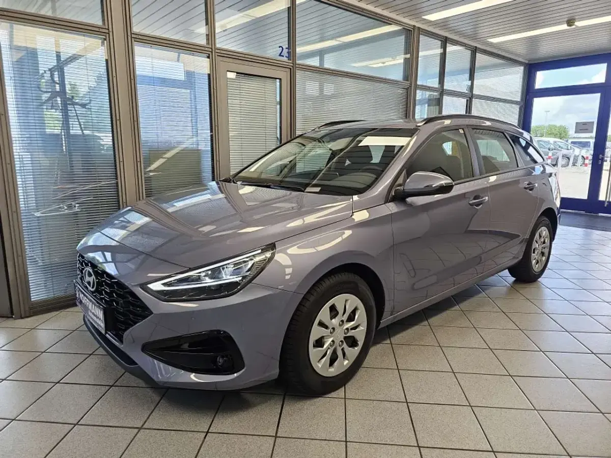 Neu Hyundai i30 116 PS (85 kW) 2026 Blau Limousine