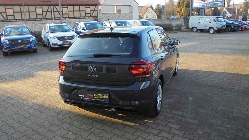 Gebraucht VW Polo Comfortline 80 PS (58 kW) 2021 Grau Limousine