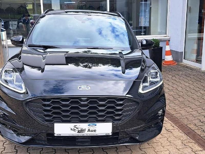 Gebraucht Ford Kuga ST-Line X 224 PS (164 kW) 2023 Schwarz SUV