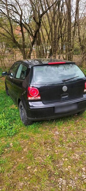 Used VW Polo 80 HP (58 kW) 2007 Black Hatchback