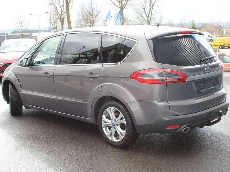 Gebraucht Ford S-MAX Titanium 200 PS (147 kW) 2011 Brisbane braun (met.) Van / Kleinbus