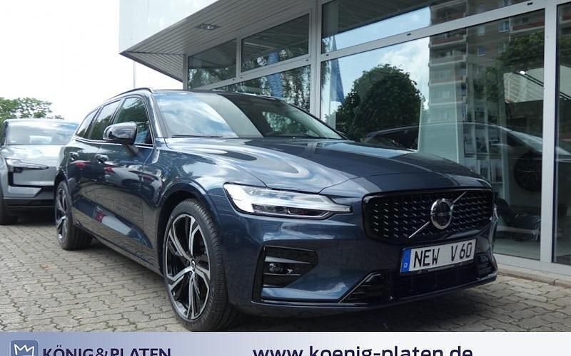 Gebraucht Volvo V60 Plus 197 PS (144 kW) 2025 Blau Kombi