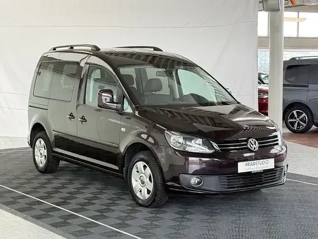 Gebraucht VW Caddy 105 PS (77 kW) 2012 Schwarz Van / Kleinbus