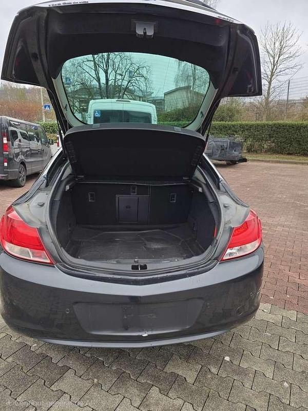 Gebraucht Opel Insignia Edition 160 PS (117 kW) 2012 Limousine